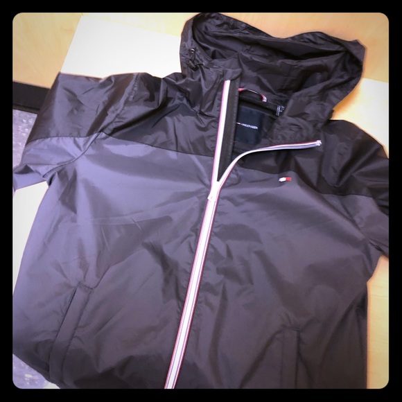Tommy Hilfiger Windbreaker - Picture 1 of 3